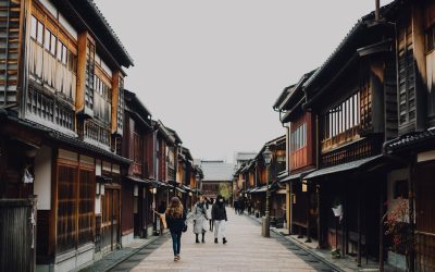 Jours Fériés Mondiaux : Histoires et Traditions