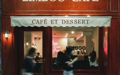 France: Maîtriser l’Étiquette des Affaires en 2025