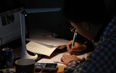 Maîtriser l’Apprentissage : Les Méthodes Scientifiques pour Étudier Efficacement en 2025