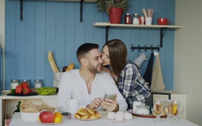 Les Secrets des Conversations Aimantes : Cultiver le Lien au Quotidien