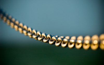 Maîtriser le Straddle Long : Une Stratégie d’Options pour les Marchés Volatils 📈