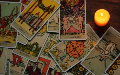 L&rsquo;Astrologie et la Compatibilité Amoureuse à l&rsquo;Ère Numérique : Tendances et Perspectives 2026