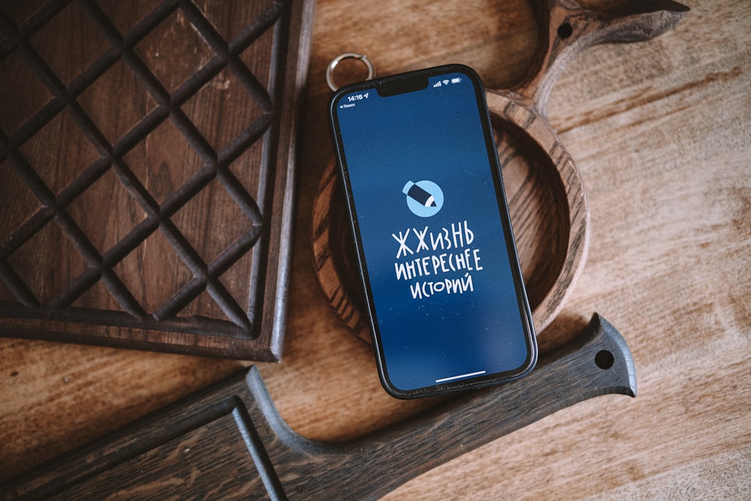 devenir-un-influenceur-succ-s-en-2026-le-guide-complet-pour-youtube-instagram-tiktok-et-facebook-1772465339274