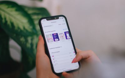 Devenir un Influenceur à Succès en 2026 : Votre Guide Complet pour YouTube, Instagram, TikTok et Facebook