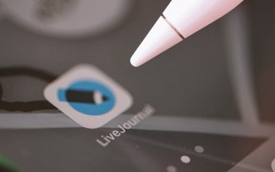 Devenir Influenceur en 2026 : Votre Guide Complet pour Briller sur les Réseaux Sociaux ✨