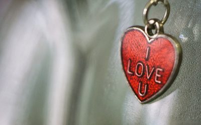 La Compatibilité Amoureuse Astrologique en 2026 : Mythe ou Guide Précieux pour Vos Relations ?