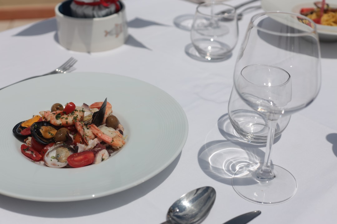 les-tr-sors-culinaires-du-monde-votre-guide-essentiel-pour-un-voyage-gourmand-inoubliable-1787563740451