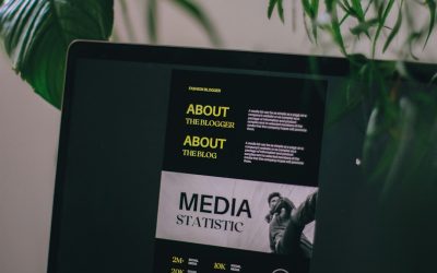 Devenir un Influenceur à Succès en 2026 : Votre Guide Complet pour YouTube, Instagram, TikTok et Facebook
