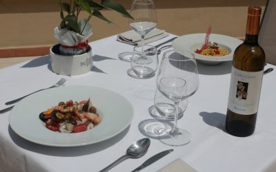 L&rsquo;Art du Voyage Culinaire : Explorer le Monde Assiette par Assiette !